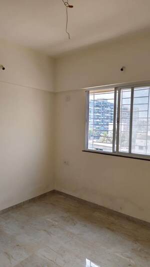 Room in 1 BHK Apartment at Charholi Budruk – for Sale
