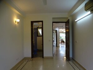 Room in 3 BHK Builder Floor at New Friends Colony – for Rent