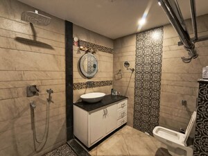 Bathroom in 3 BHK Apartment at Ambika Florence Park, North Mullanpur – for Sale