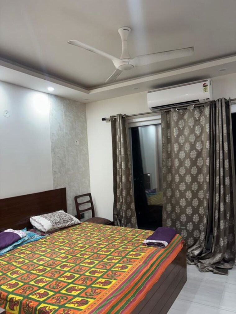 Bedroom, sheikh sarai 3 Bedroom 2000 Sq.Ft. Builder Floor In Sheikh Sarai Delhi 10665227