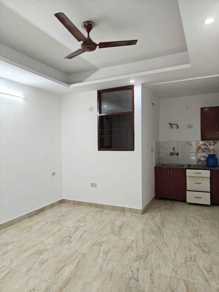 Room, saket 1 Bedroom 450 Sq.Ft. Apartment In Saket Delhi 10665242