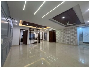 4 BHK Builder Floor For Rent in Sector 85