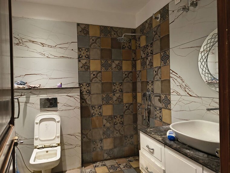 Bathroom, ambika-florence-park 4 Bedroom 2565 Sq.Ft. Apartment In North Mullanpur Chandigarh 10665239