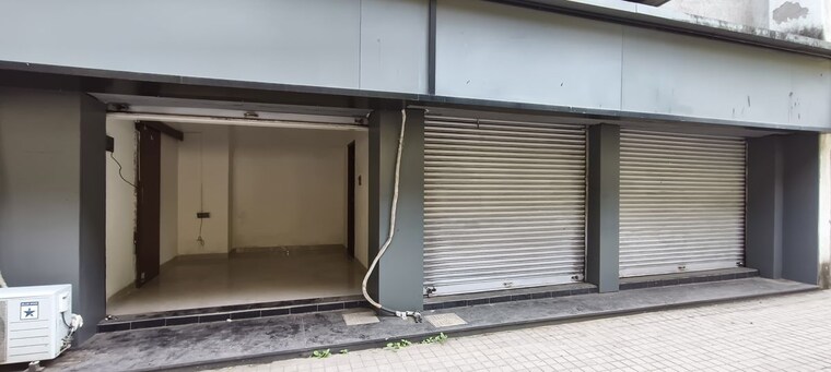 Room, vertex-ashok-smruti Commercial Shop 600 Sq.Ft. In Kasarvadavali Thane 10665253