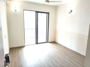 Room in 2 BHK Apartment at Godrej Oasis, Sector 88a – for Sale