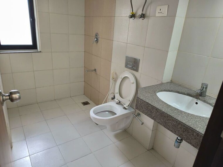 Bathroom, godrej-oasis 2 Bedroom 1307 Sq.Ft. Apartment In Sector 88a Gurgaon 10665269