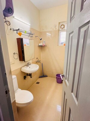 Bathroom in 3 BHK Apartment at Emaar MGF Emerald Hills, Sector 65 – for Rent