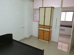 Bedroom in 1 BHK Apartment at Karve Nagar – for Rent