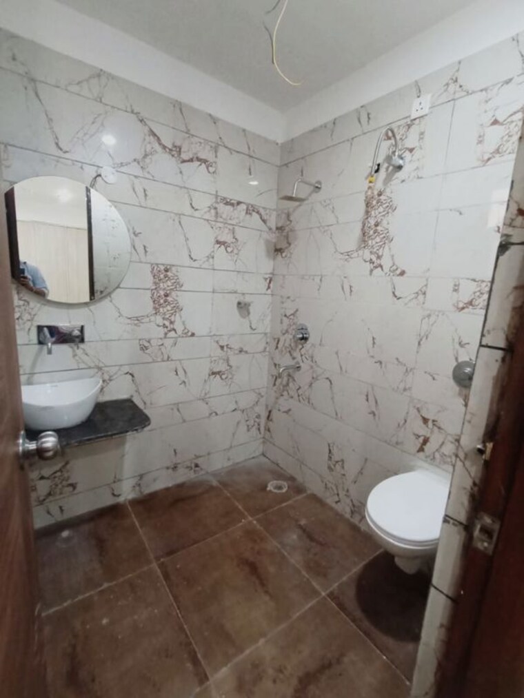 Bathroom, ambala highway 3 Bedroom 1152 Sq.Ft. Builder Floor In Ambala Highway Zirakpur 10665285