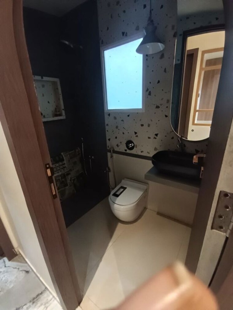 Bathroom, origin-rock-highland 2 Bedroom 714 Sq.Ft. Apartment In Kandivali West Mumbai 10665307