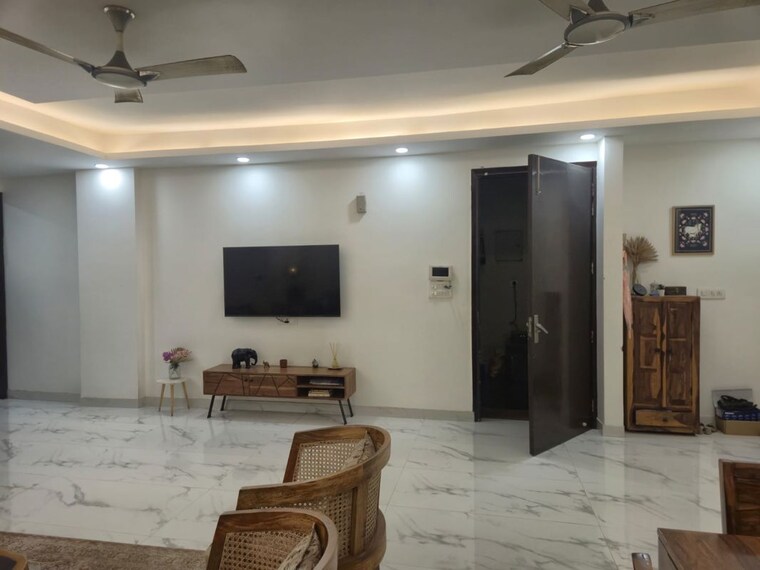 Living Room, chattarpur 3 Bedroom 1300 Sq.Ft. Builder Floor In Chattarpur Delhi 10665312
