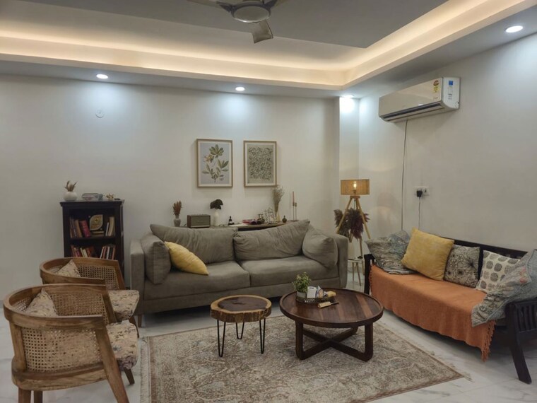Hall, chattarpur 3 Bedroom 1300 Sq.Ft. Builder Floor In Chattarpur Delhi 10665312
