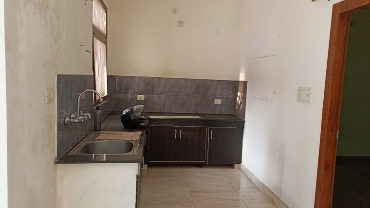 Kitchen, gomti nagar 3 Bedroom 1250 Sq.Ft. Villa In Gomti Nagar Lucknow 10665301