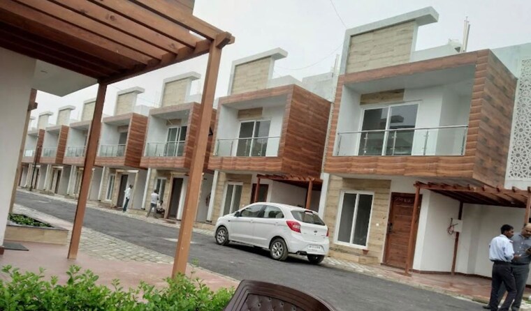 Exterior View, gomti nagar 3 Bedroom 1250 Sq.Ft. Villa In Gomti Nagar Lucknow 10665301