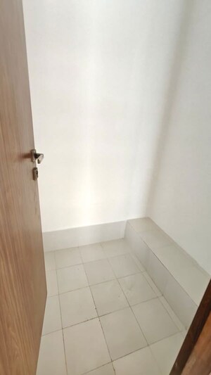 Furnished Amenities in 3 BHK Apartment at Omkar Alta Monte, Malad East – for Rent