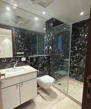 Team Area in 4 BHK Builder Floor at Greater Kailash ii – for Sale
