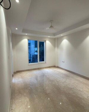Room in 4 BHK Builder Floor at Greater Kailash ii – for Sale