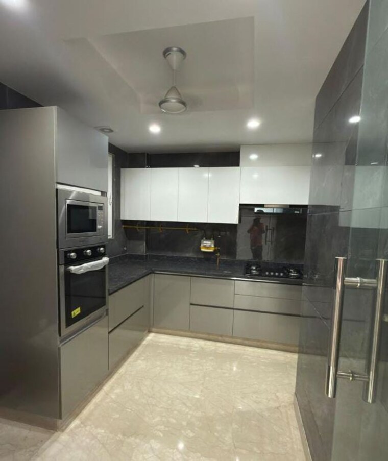 Kitchen, greater kailash ii 4 Bedroom 300 Sq.Yd. Builder Floor In Greater Kailash ii Delhi 10665322