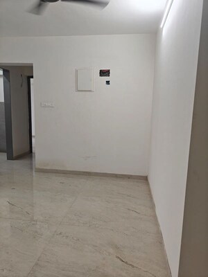 Room in 3 BHK Apartment at Dreamax Vega, Andheri East – for Sale