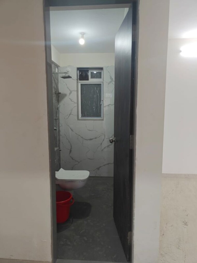Bathroom, dreamax-vega 3 Bedroom 890 Sq.Ft. Apartment In Andheri East Mumbai 10665310