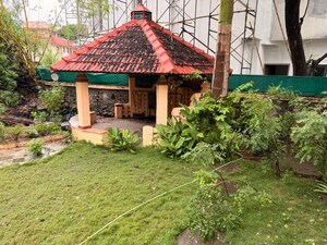 5 BHK Independent House – Garden View at National Housing Society - for Rent