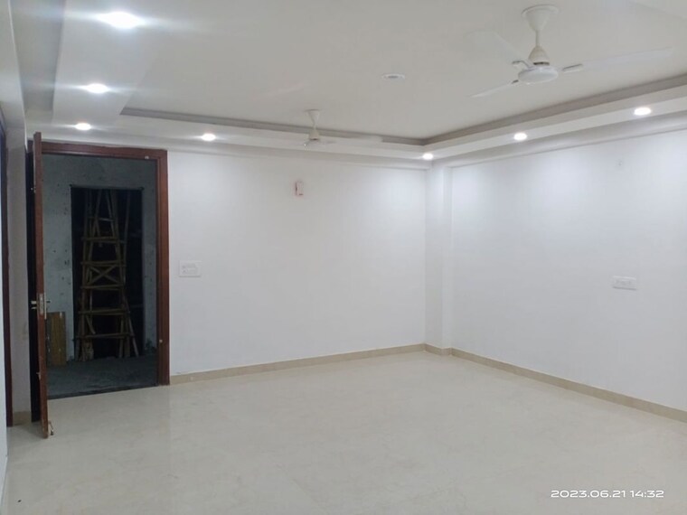 Room, vasant kunj 3 Bedroom 1350 Sq.Ft. Apartment In Vasant Kunj Delhi 10665232