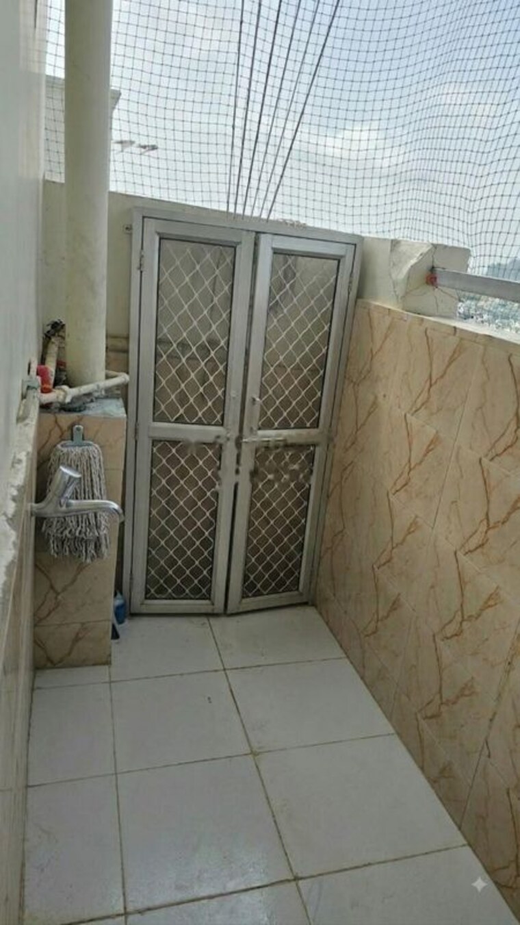 Balcony, smr-vinay-iconia-phase-ii 3 Bedroom 1444 Sq.Ft. Apartment In Kondapur Hyderabad 10665360