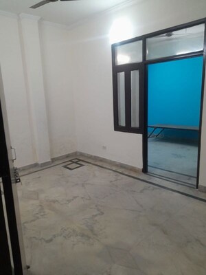 Room in 2 BHK Apartment at Chattarpur – for Rent