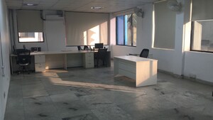 Team Area in  Warehouse at Sector 63a – for Rent