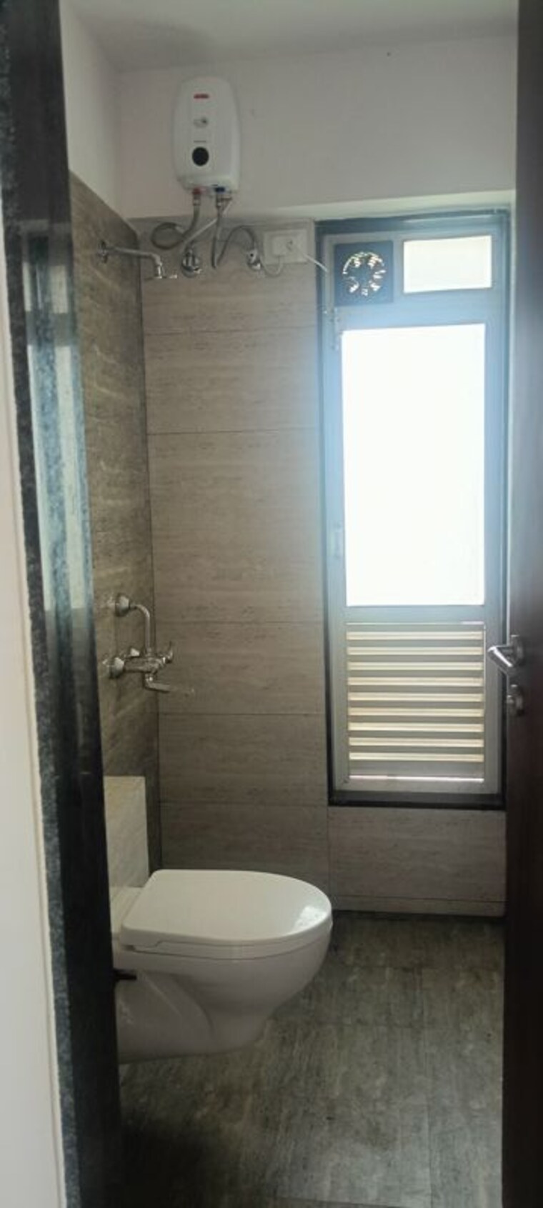 Bathroom, asmi-shimmers 1 Bedroom 650 Sq.Ft. Apartment In Goregaon East Mumbai 10665408