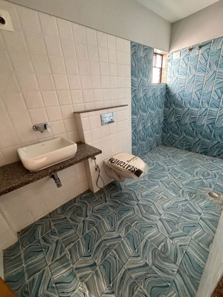Washroom, darshanam-pride 4 Bedroom 870 Sq.Ft. Villa In Tarsali Vadodara 10665413