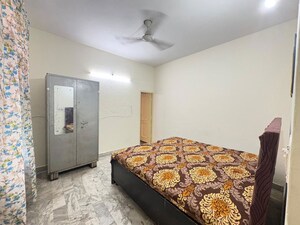 Bedroom in 2 BHK Independent House at Sector 48 – for Rent