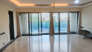 Hall in 3 BHK Apartment at Kalpataru Magnus, Bandra East – for Rent