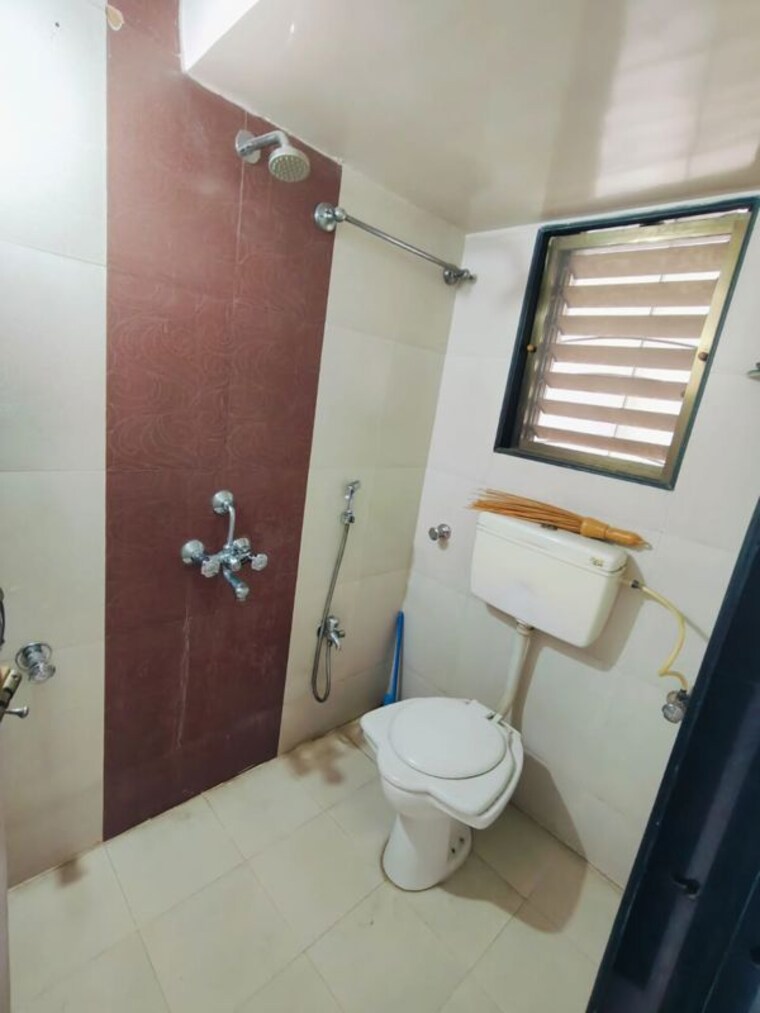 Bathroom, vishal-residency-apartment 2 Bedroom 650 Sq.Ft. Apartment In Ghatkopar East Mumbai 10665473
