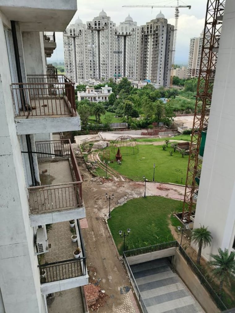 Balcony, ambika-florence-park 4 Bedroom 2565 Sq.Ft. Apartment In North Mullanpur Chandigarh 10665326