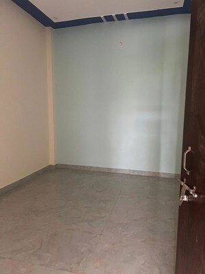 Room in 2 BHK Apartment at Omaxe Hazratganj, Gomti Nagar – for Sale
