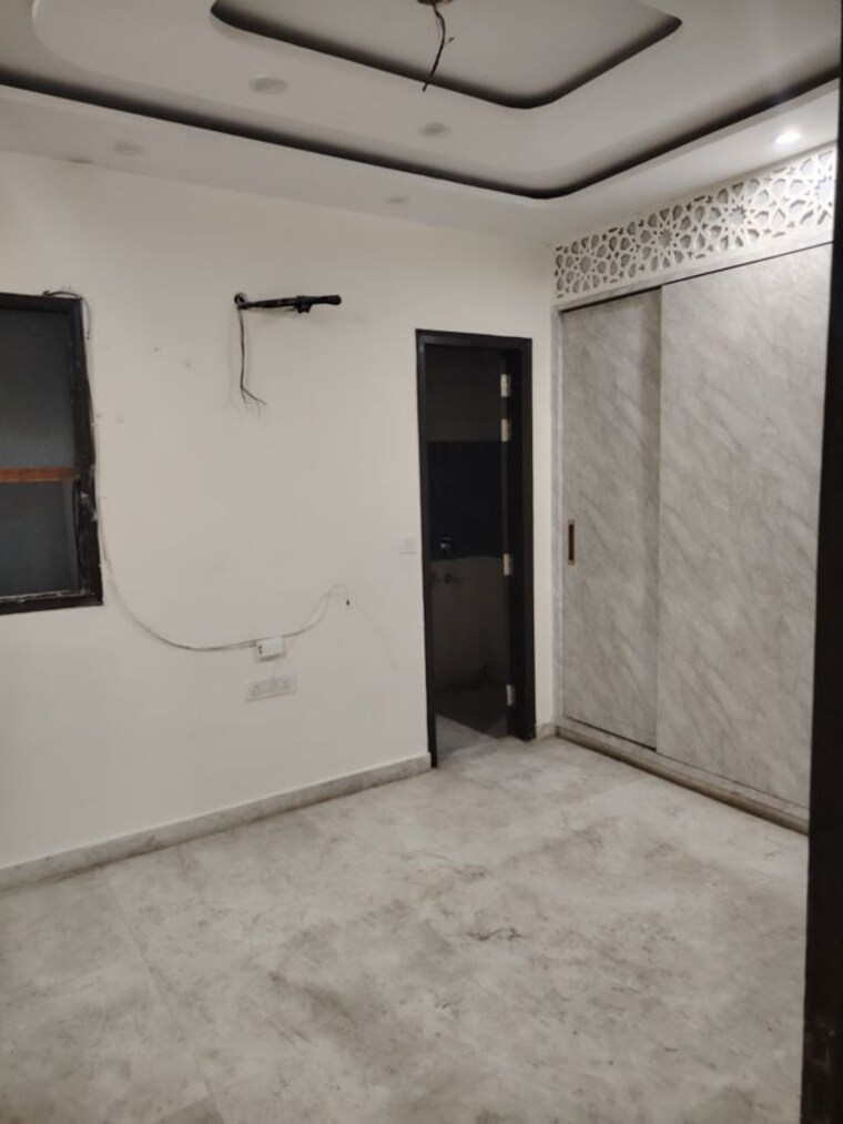 Room, tilak nagar 2 Bedroom 905 Sq.Ft. Builder Floor In Tilak Nagar Delhi 10665516