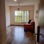 1 BHK +  500 Sq.Ft. Apartment in Santacruz West