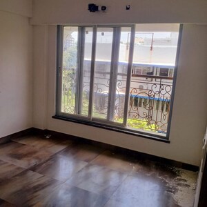 Room in 1 BHK Apartment at Santacruz West – for Rent