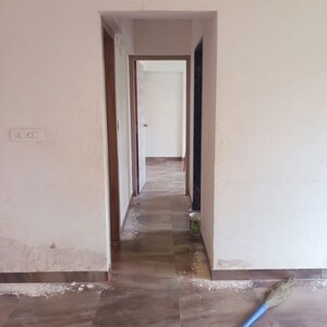 Room in 1 BHK Apartment at Santacruz West – for Rent