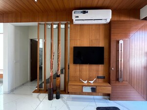 Room in 4 BHK Villa at Harsidhhi Park Society – for Sale