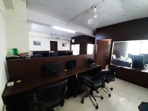  Office Space For Rent in Sarkhej