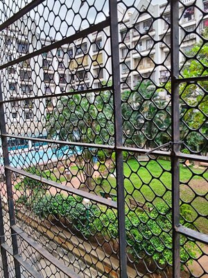 Balcony in 1 BHK Apartment at Lokhandwala – for Rent