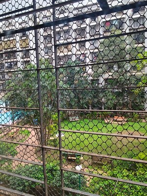 Balcony in 1 BHK Apartment at Lokhandwala – for Rent
