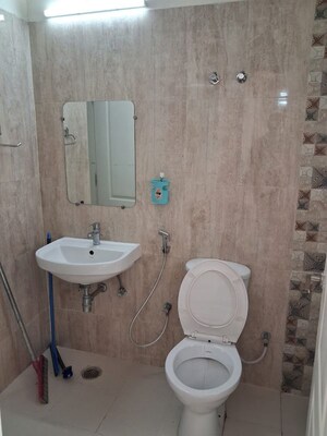 Bathroom in 3 BHK Apartment at Ansal Sushant Jeevan Enclave, Sushant Golf City – for Rent