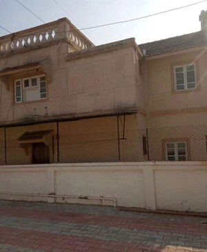 3 BHK Villa – Exterior View View at Thaltej - for Sale