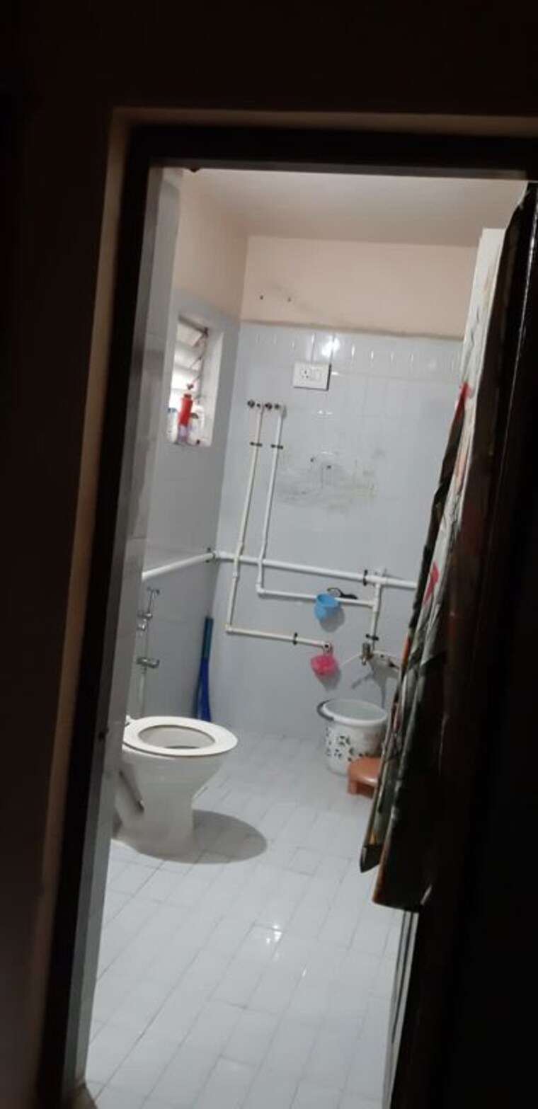 Bathroom, thaltej 3 Bedroom 3420 Sq.Ft. Villa In Thaltej Ahmedabad 10665613