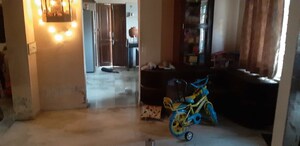 Living Room in 3 BHK Villa at Thaltej – for Sale