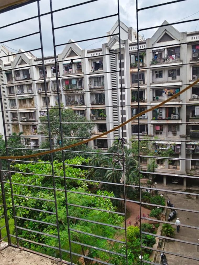 Balcony, lokhandwala 1 Bedroom 525 Sq.Ft. Apartment In Lokhandwala Mumbai 10665615