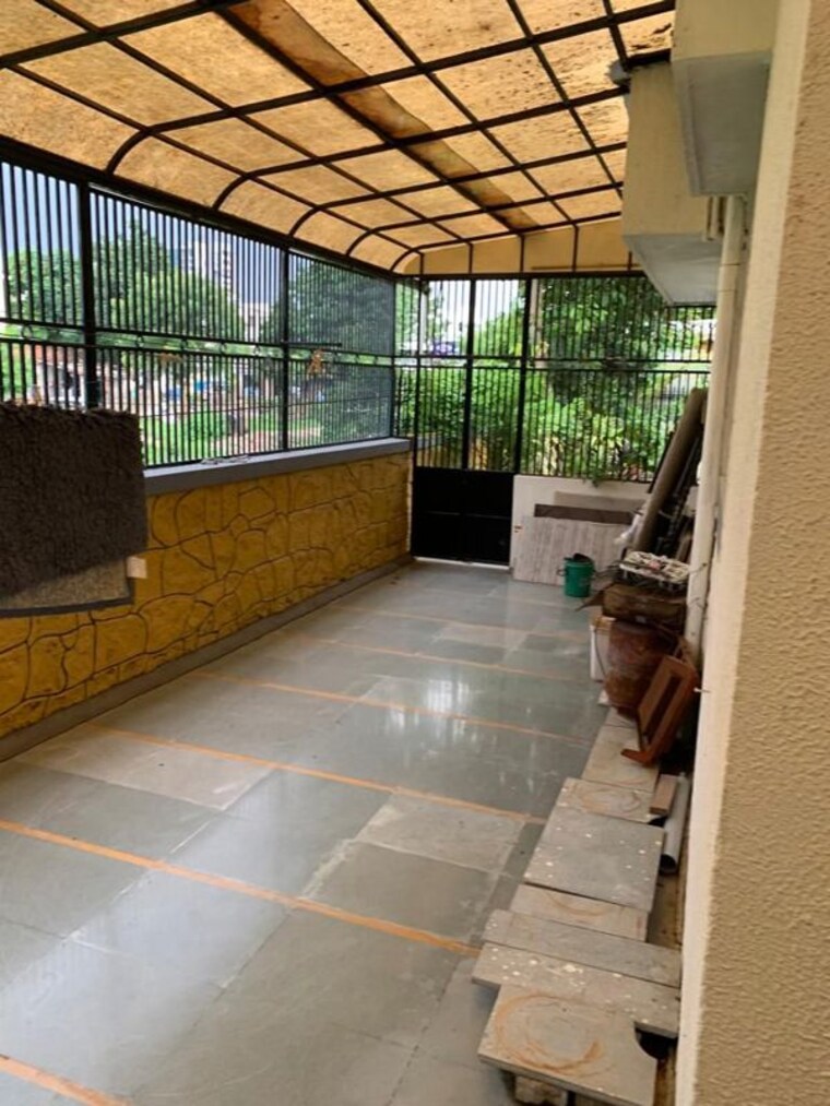 Swimming Pool, sola 3 Bedroom 2520 Sq.Ft. Villa In Sola Ahmedabad 10665565